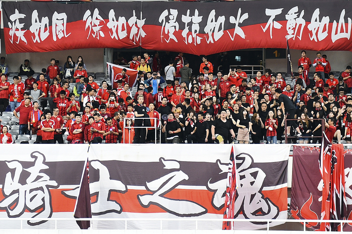 关于球场风暴！球队顽强拼搏掀起观赏狂潮的信息