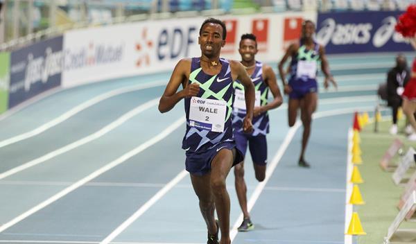 关于AC米兰鏖战多特蒙德，加维打破历史纪录的信息