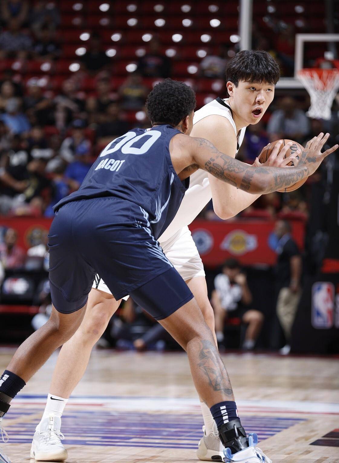 开云下载-快船不敌开拓者,遭遇三连败