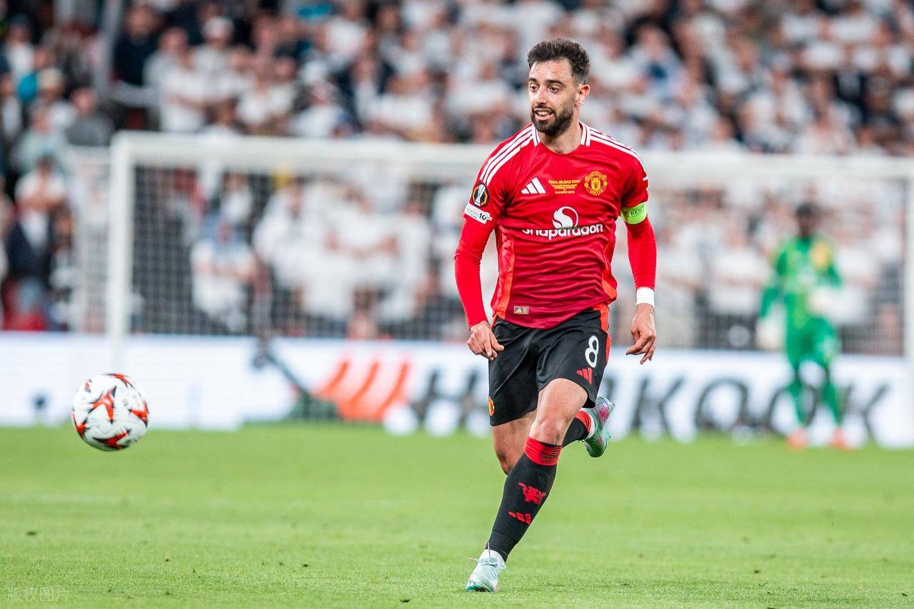 开云体育-曼联横扫那不勒斯,布鲁诺·费尔南德斯惊艳世界的简单介绍