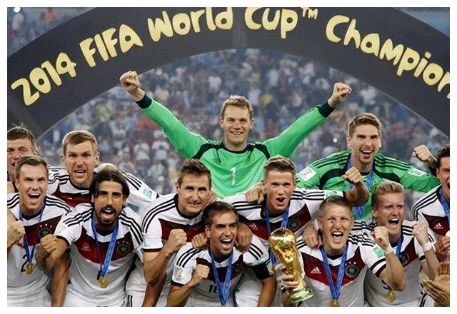 开云体育中国-德国队鏖战波兰队，奥恰洛夫惊艳四座