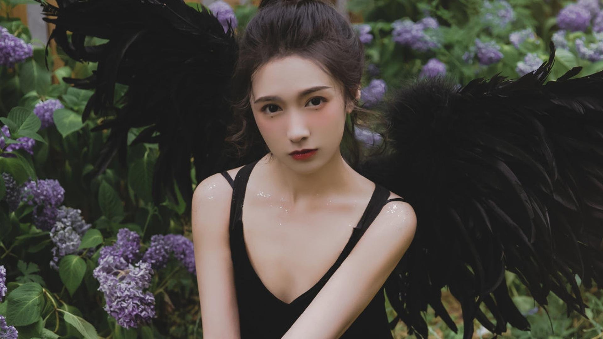 尼斯全面压制比利亚雷亚尔，贝林厄姆在美加墨世界杯接管比赛