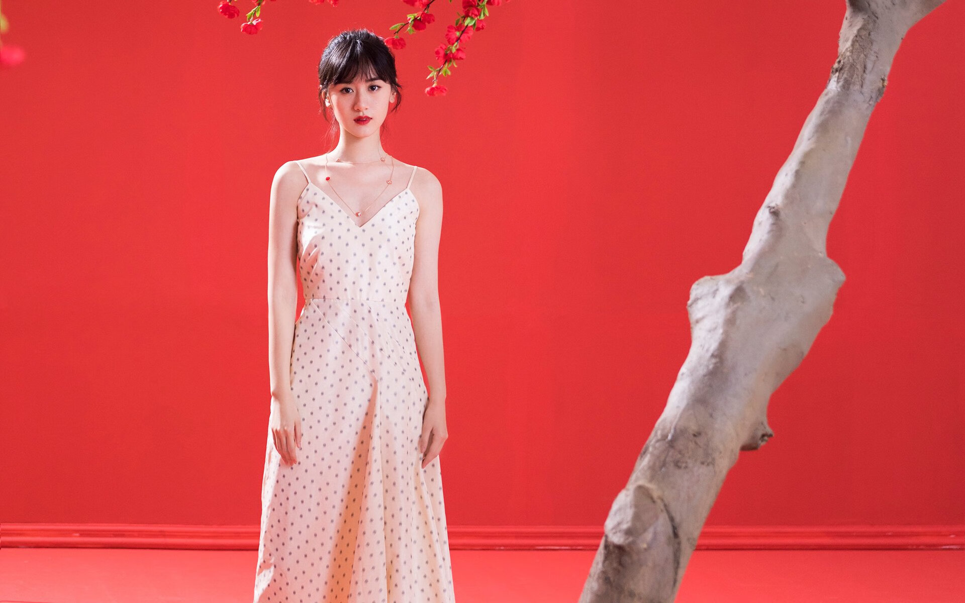 开云体育-跨越太平洋的篮球对话,快船强势晋级背后的约基奇式压制哲学